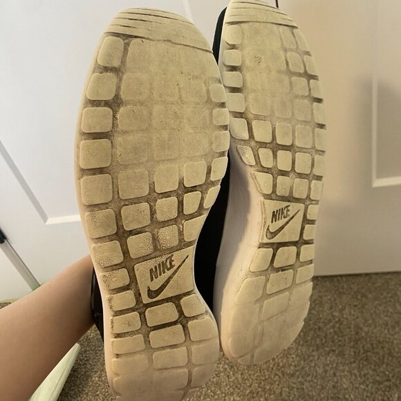 NIKE Roshe Run Black Fabric Uppers Mens Size 13 - Picture 6 of 7